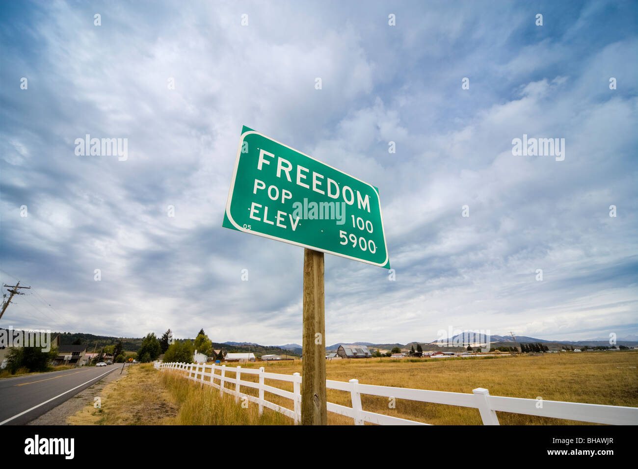 Stadt Zeichen Freiheit Wyoming Idaho Grenzstadt. Bevölkerung 100. Höhe 5900 Stockfoto