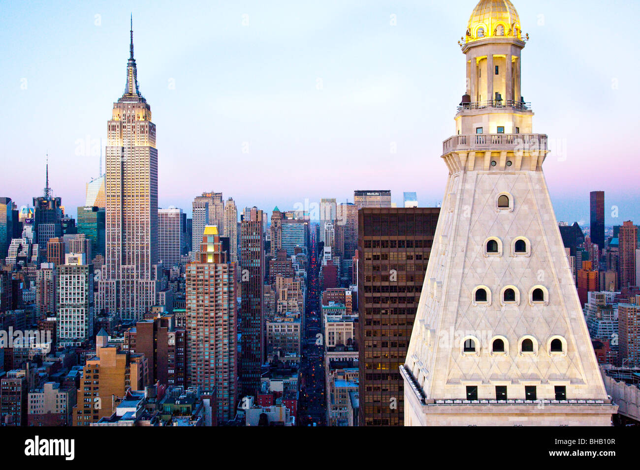 Empire State Building und das MetLife Building, New York City Stockfoto