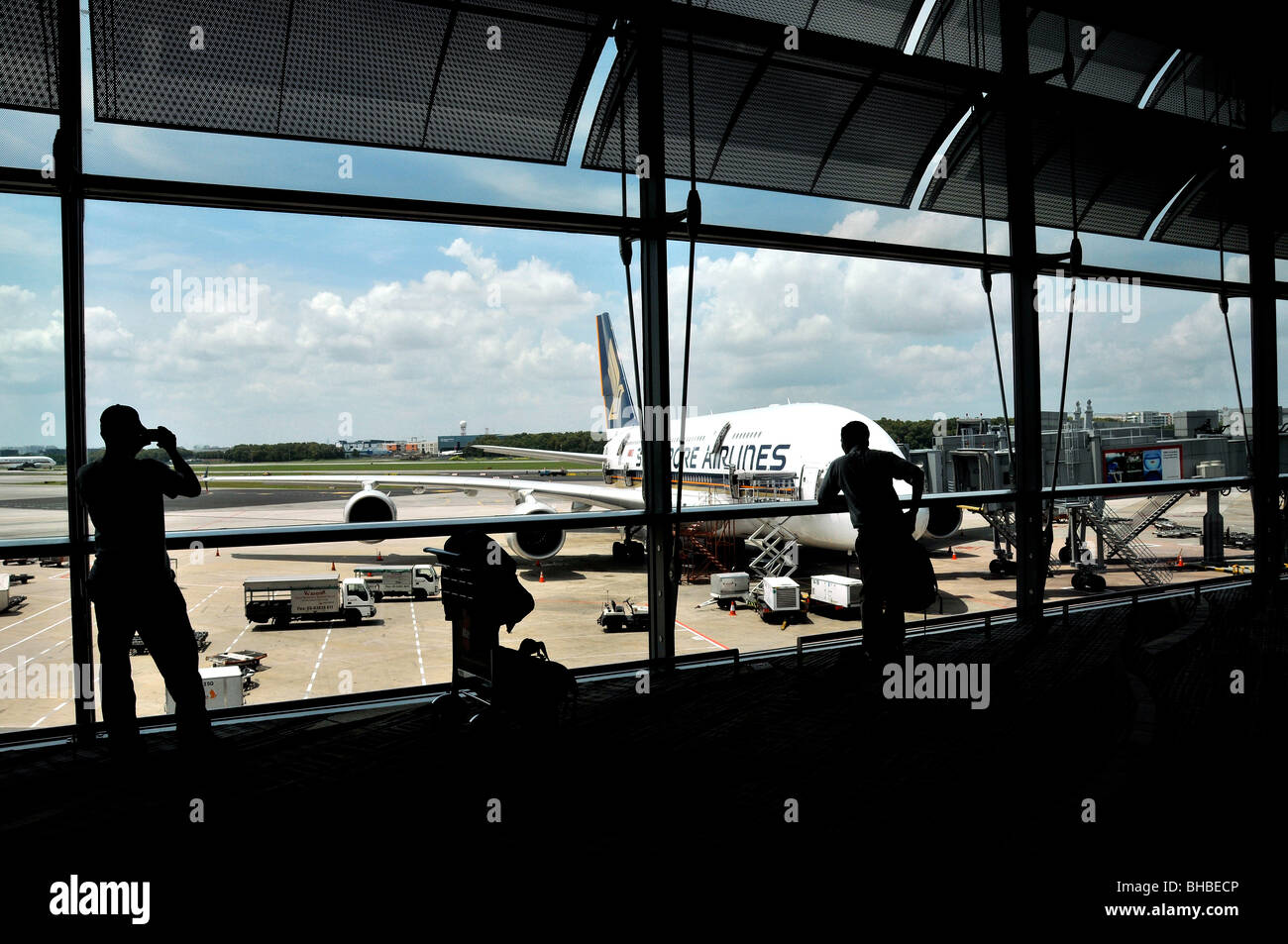 Airbus A 380 parkte am terminal 3 des Changi Airport, Singapur Stockfoto
