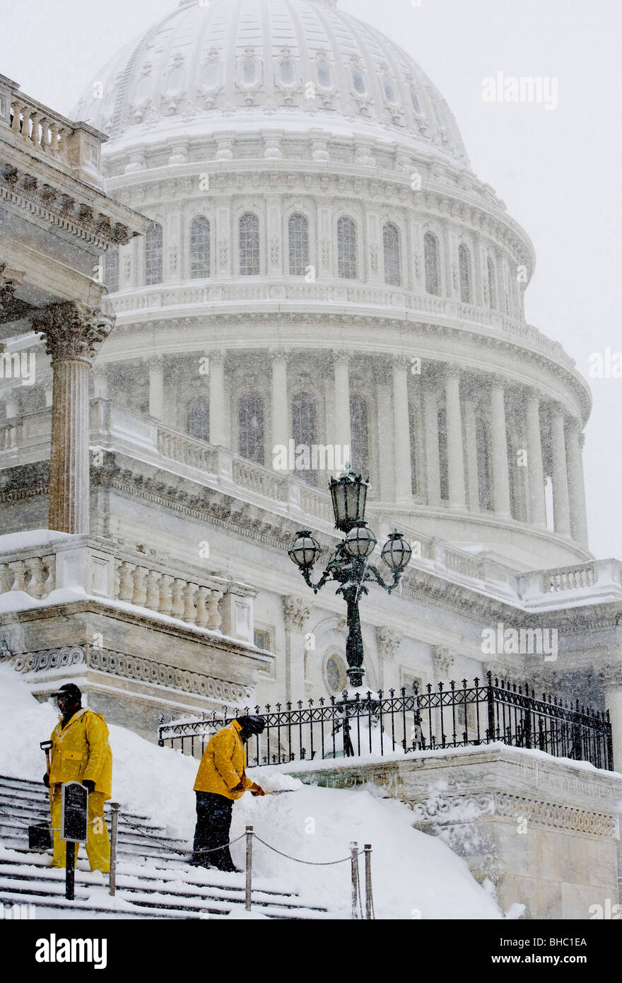 Aufnahmen im Schnee rund um das Kapitol der Vereinigten Staaten Stockfoto