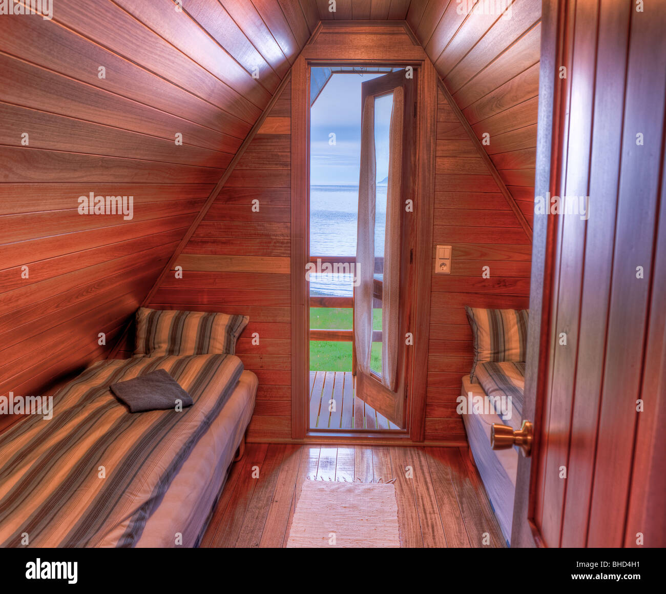 Sommer-Kabine, Eskifjordur, Island Stockfoto