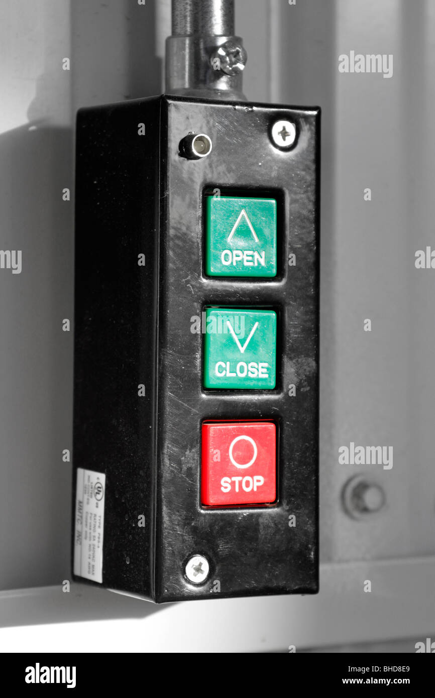 Obenliegende Türöffner elektrische Schalter Stockfoto