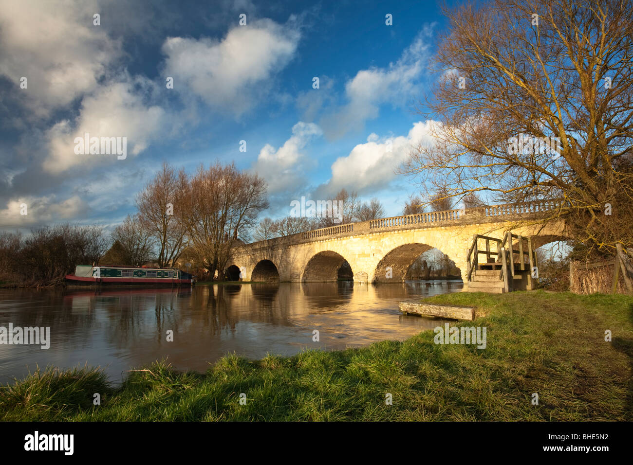 Swinford Toll Bridge über die Themse in Oxfordshire, Vereinigtes Königreich Stockfoto