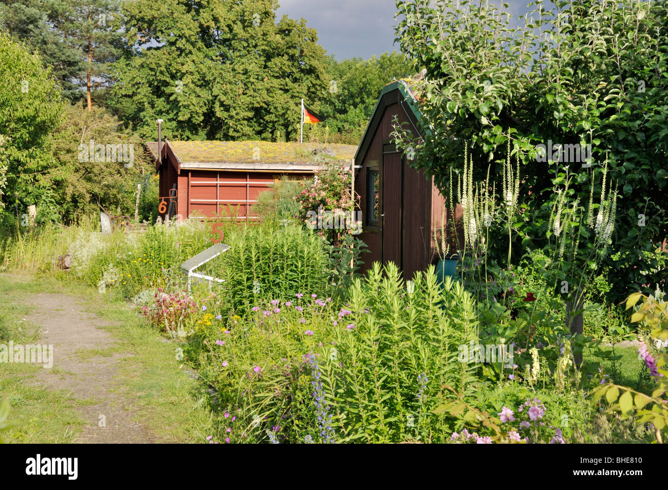 Natürliche Gärten mit Garten häuser Stockfoto