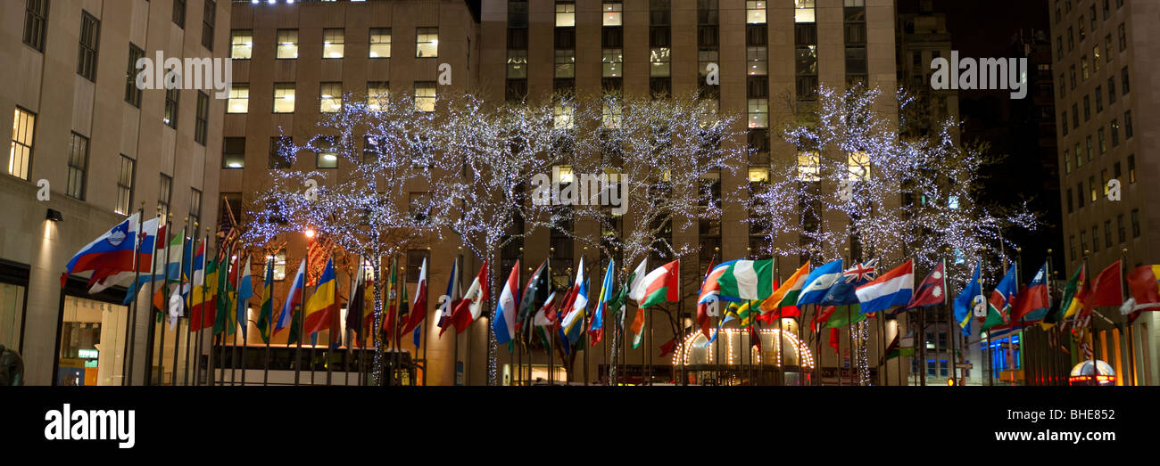 Rockefeller Center in New York City, Nacht, 30 Rock, Weihnachten Stockfoto