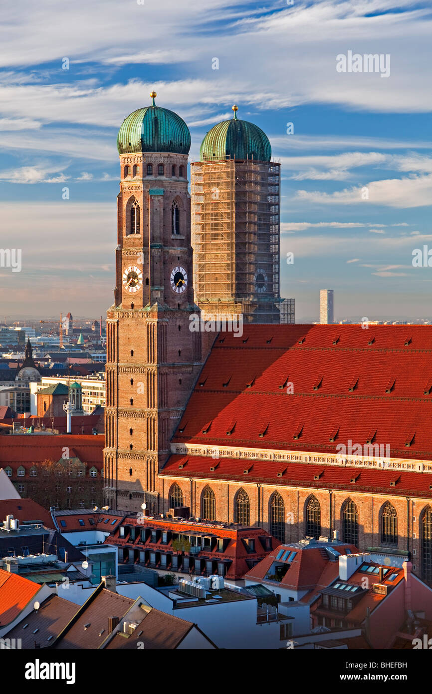 Frauenkirche, aka Domkirche Zu Unserer Lieben Frau (Kathedrale unserer lieben Frau) in der Stadt München (München), Bayern, Ge Stockfoto