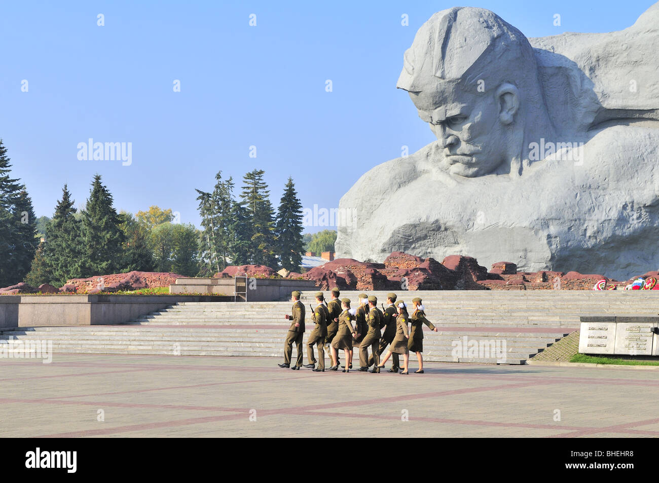 Wächter der Ehre in Memorial Komplex der Festung Brest, Belarus Stockfoto