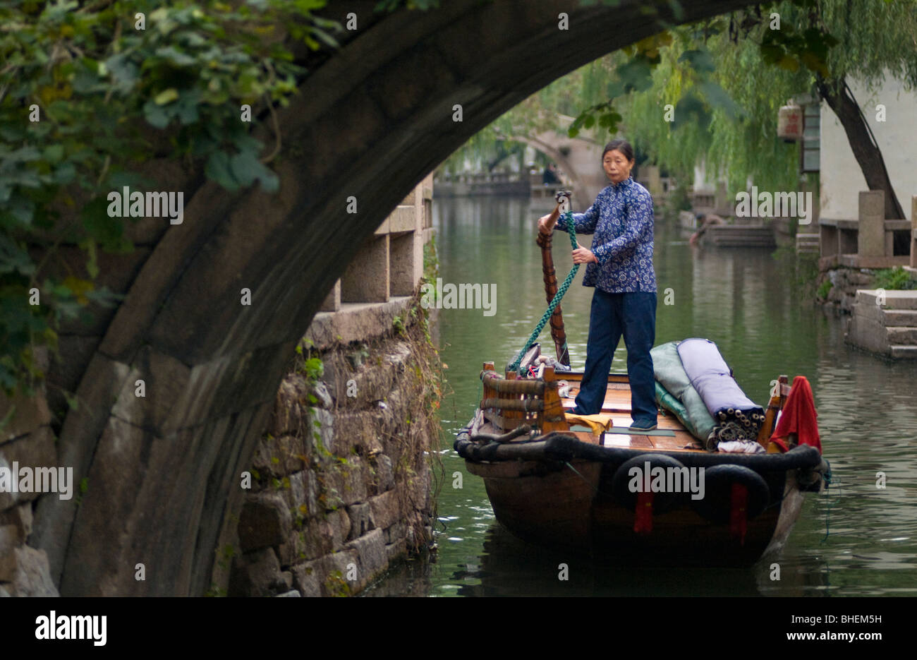 Zhouzhuang ist bekannt als das Venedig Chinas in der Provinz Jiangsu, China Stockfoto