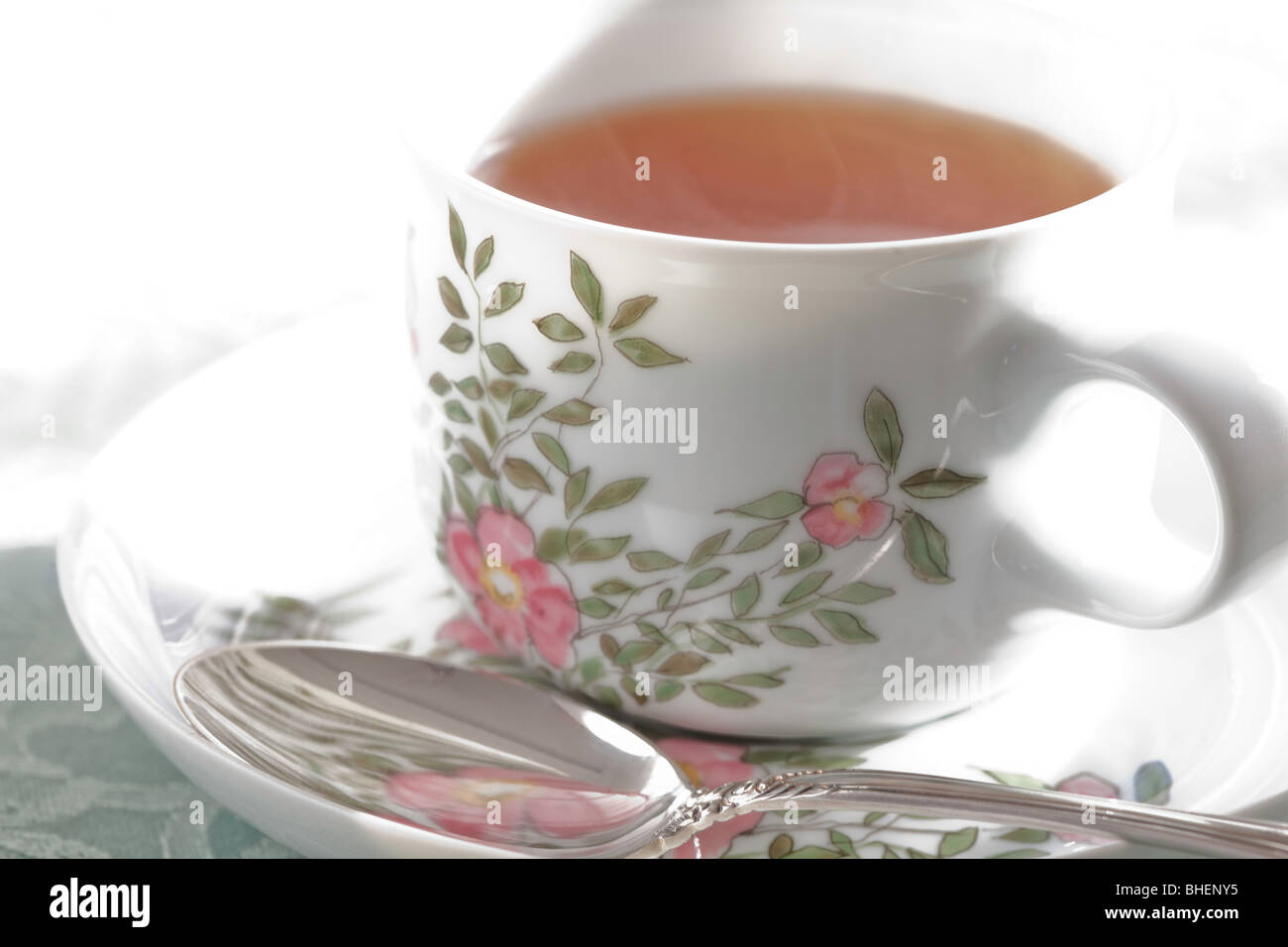 Eleganten Teetasse und Untertasse Stockfoto