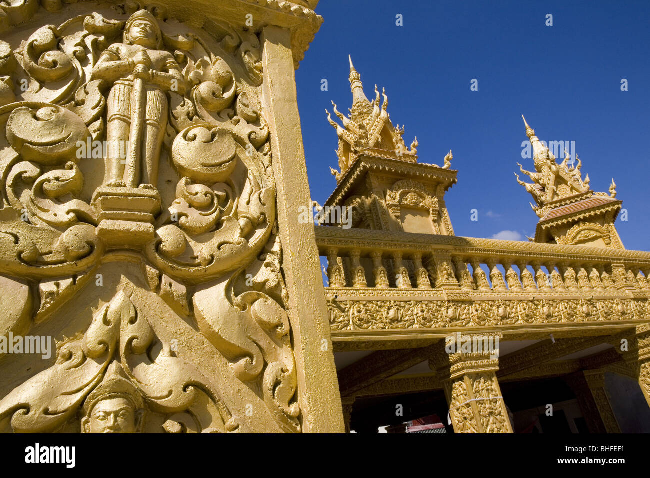 Buddhistischen Schmuck aus einem Tempel nördlich von Phnom Penh, Kambodscha, Asien Stockfoto