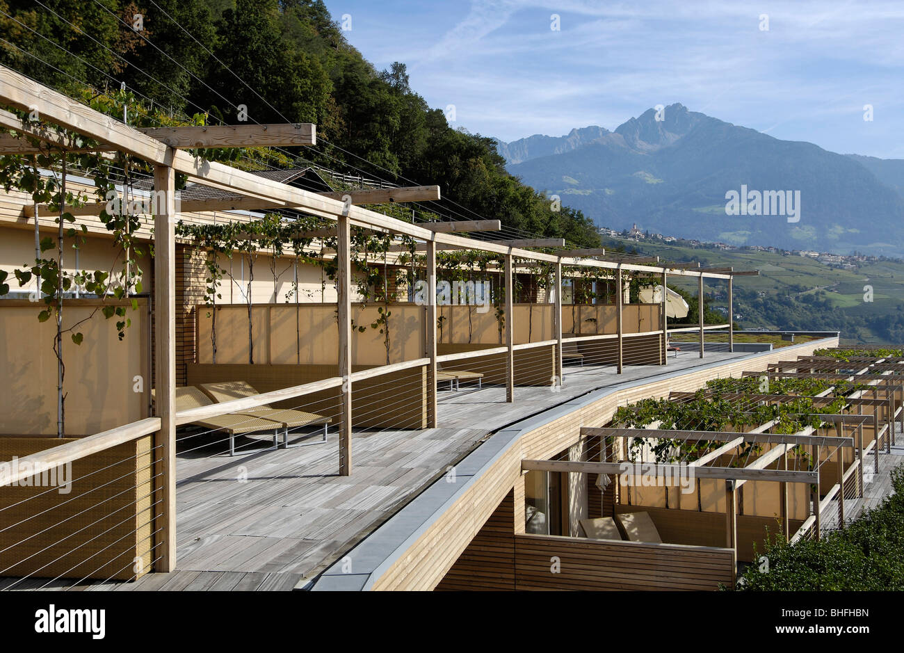 Terrassen Für Das Design Hotel Pergola Residence In Der Sonne Val