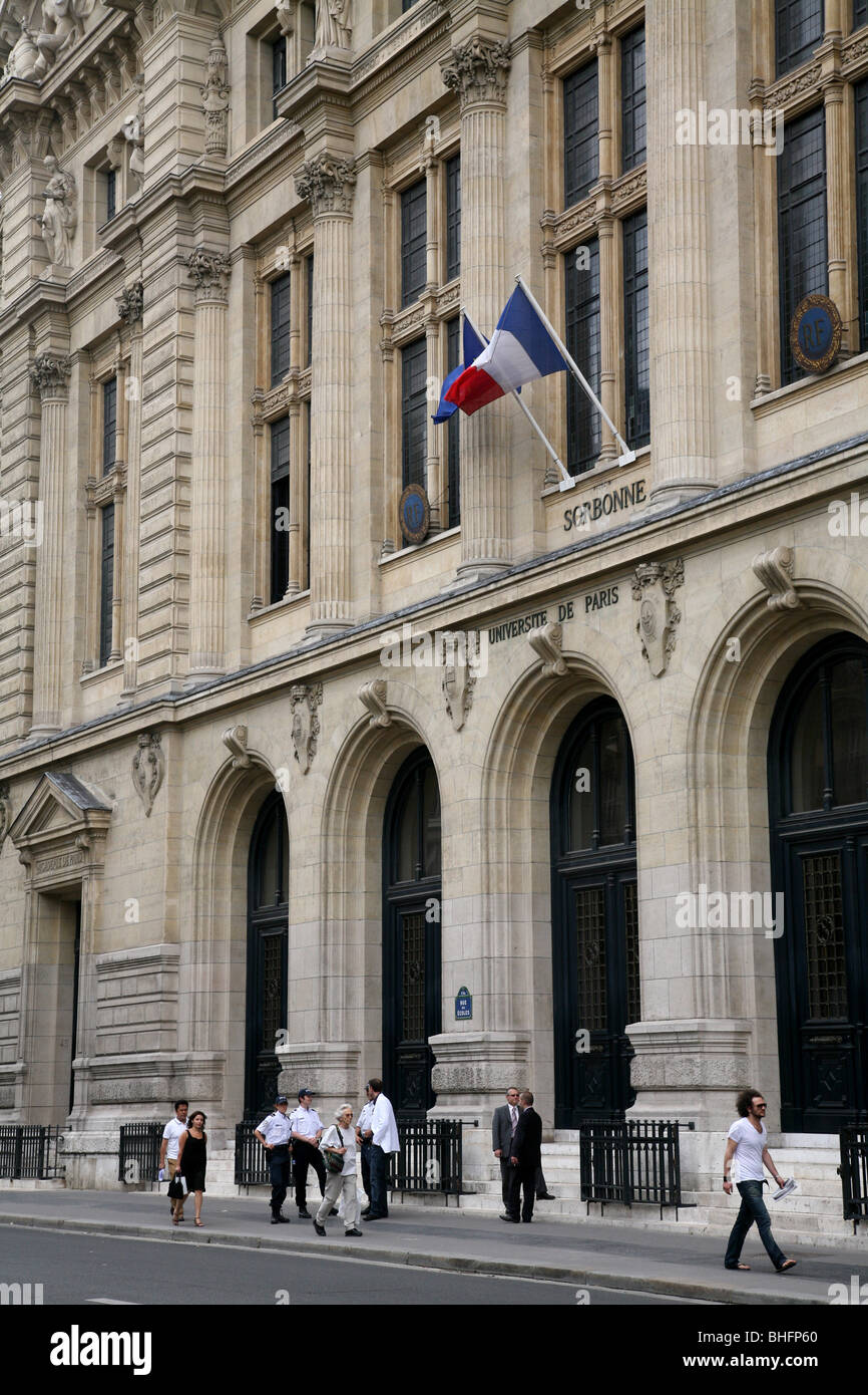 Hauptgebäude der Sorbonne Universität in Paris Stockfoto