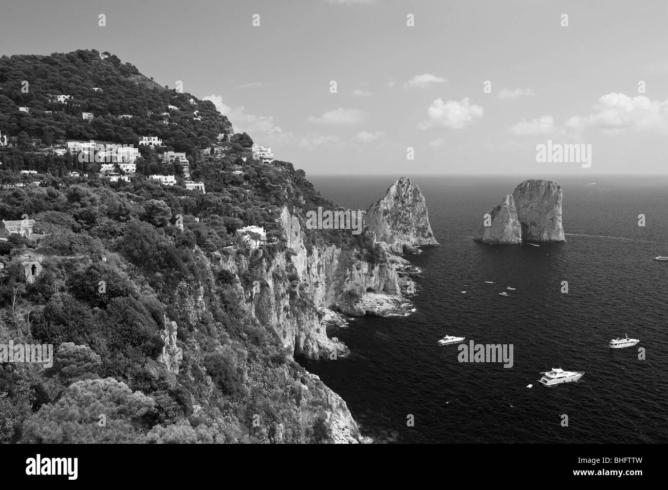 Blick auf Capri Küste aus dem Garten des Augustus, Insel Capri, Italien Stockfoto