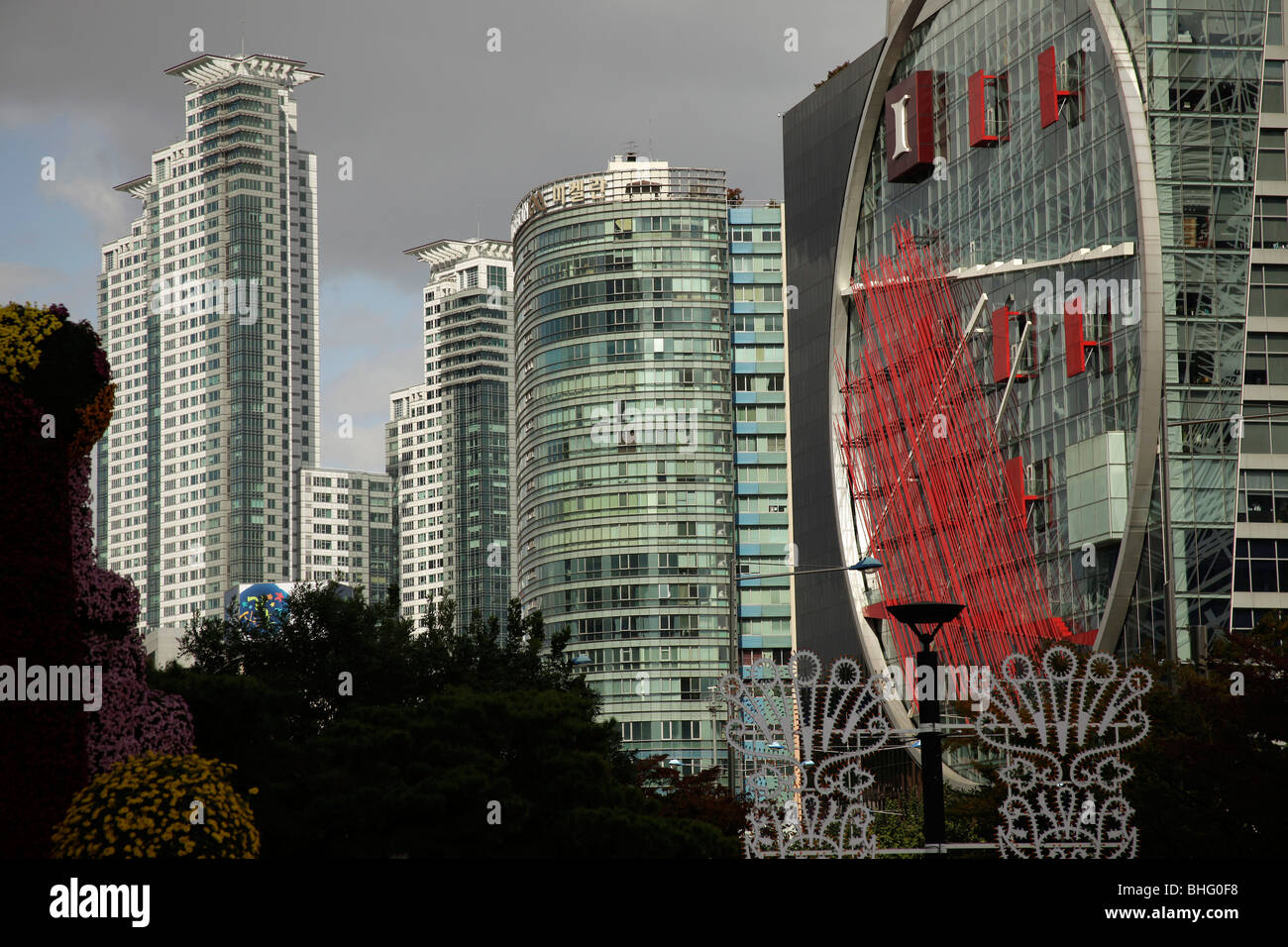 moderne Architektur in COEX Convention and Exhibition Center im Süden Koreas Hauptstadt Seoul, Asien Stockfoto