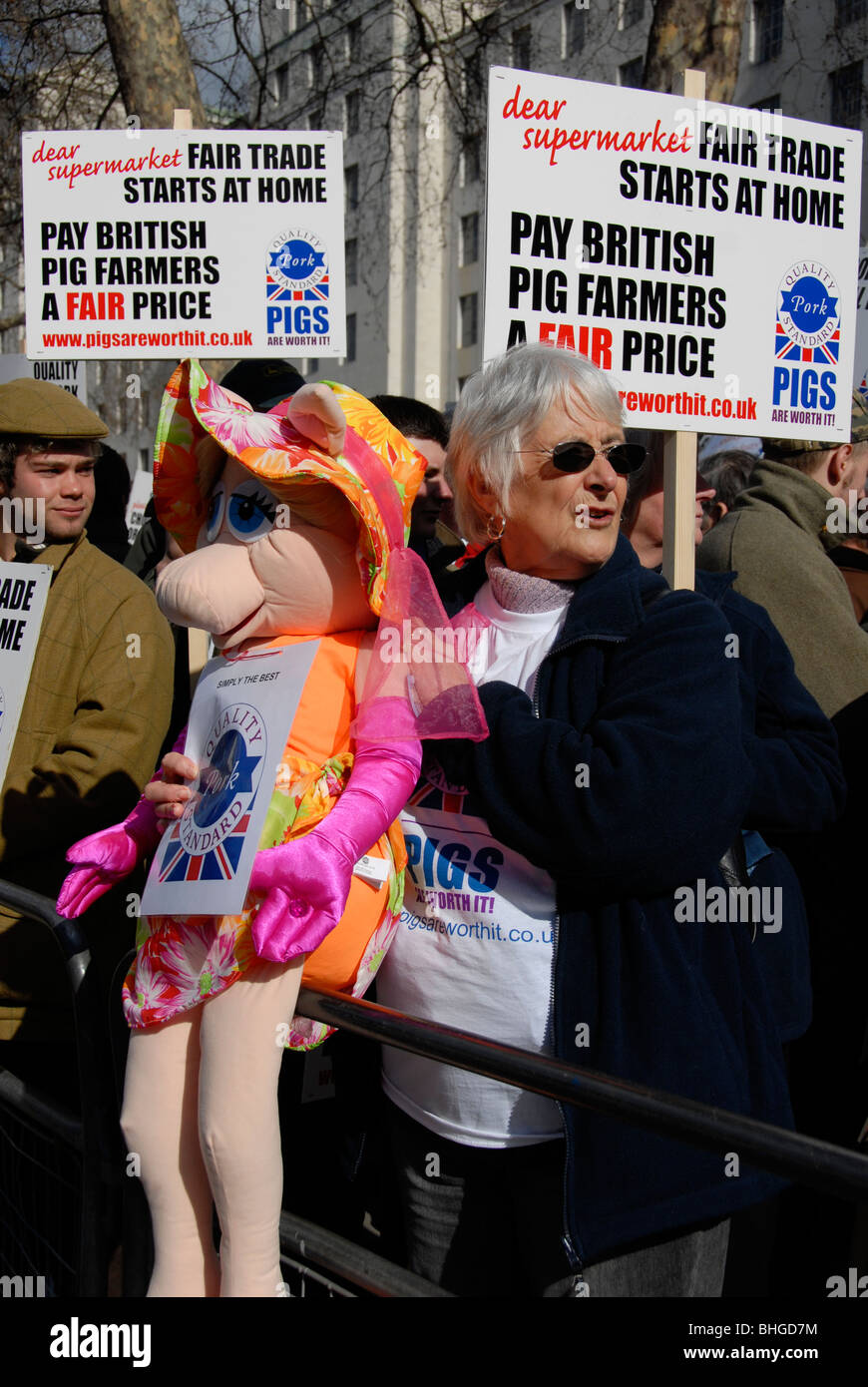 Unterstützung der britischen Schweinezüchter gegen illegale Importe zu protestieren Stockfoto