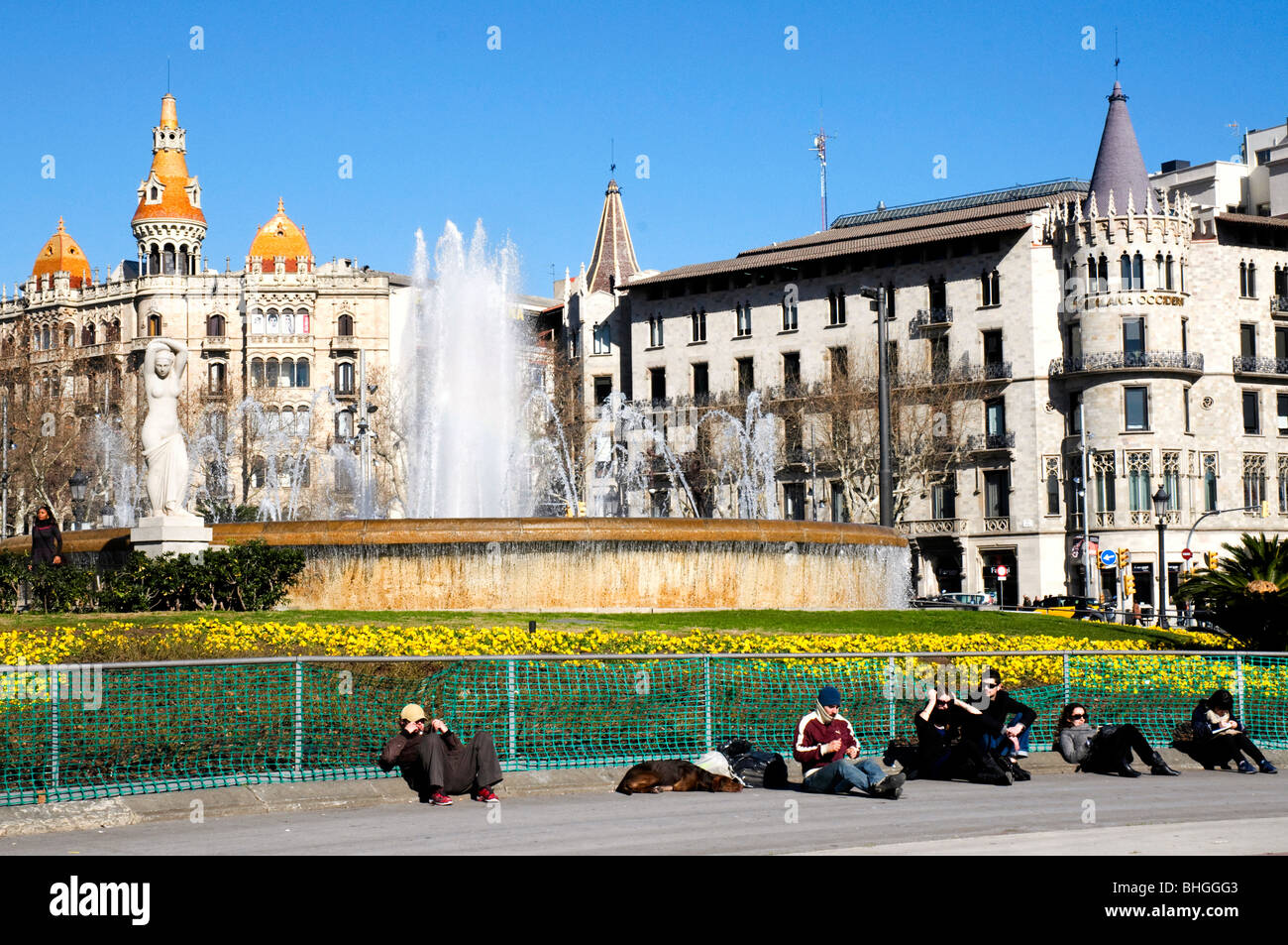 Ecke des Plaça de Catalunya mit Passeig de Gràcia, Barcelona, Spanien Stockfoto