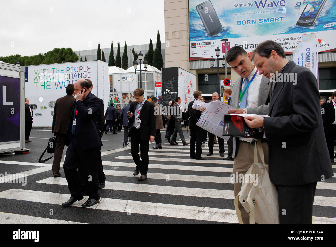 Der Mobile World Congress 2010 vereint die neuesten Entwicklungen im Mobilfunk-Branche. Stockfoto