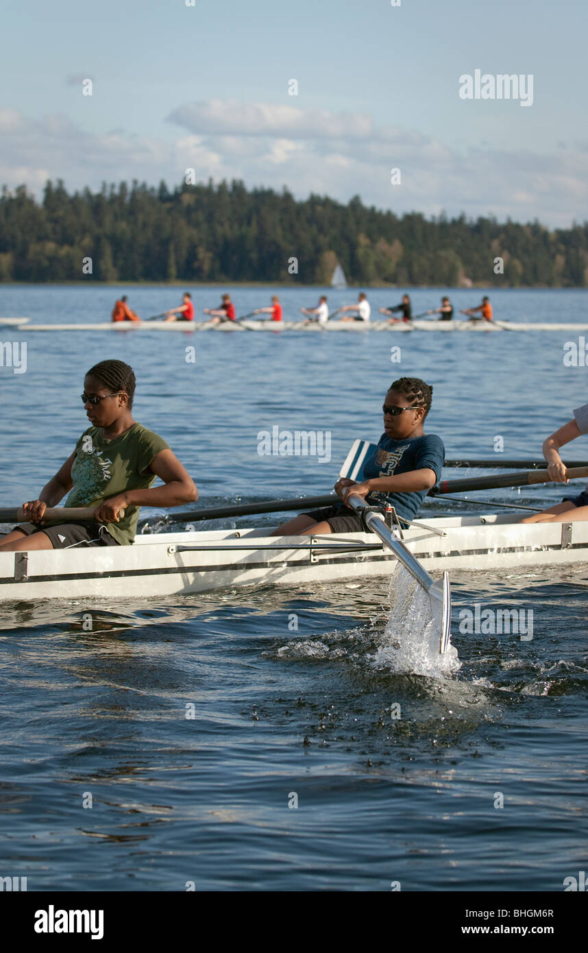 Junioren rudern -Fotos und -Bildmaterial in hoher Auflösung – Alamy