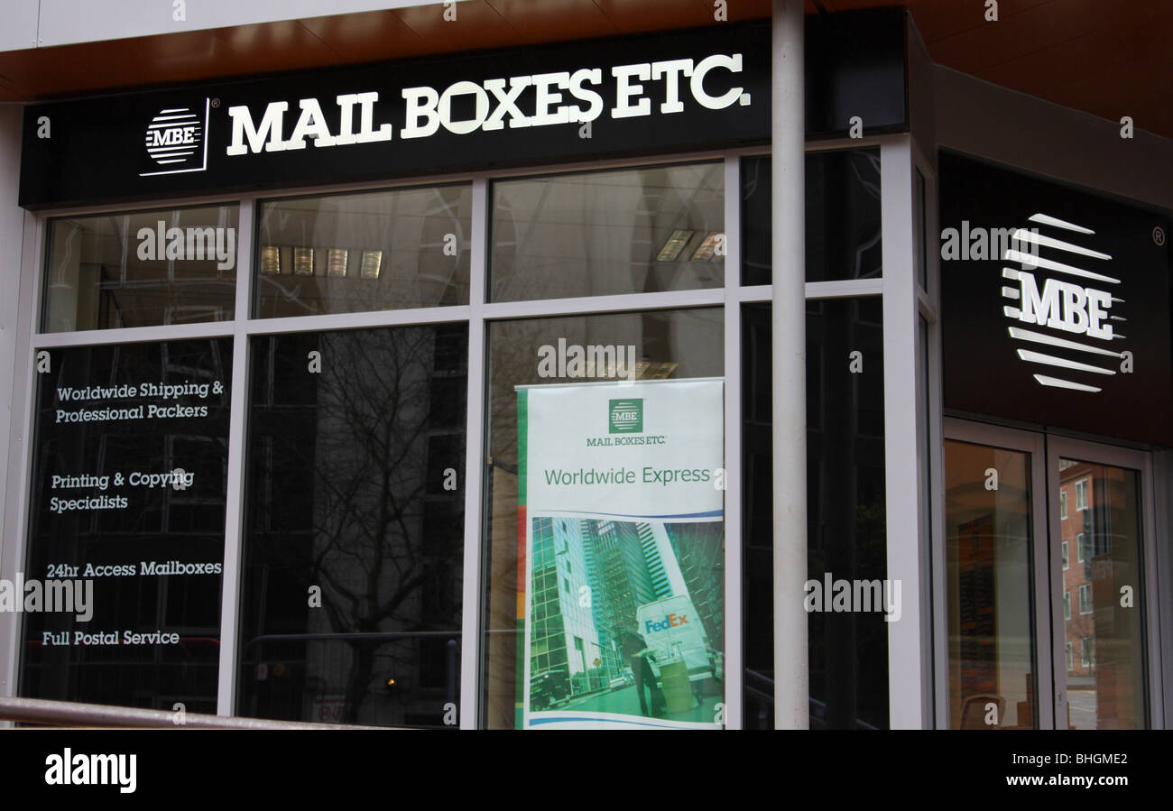 Beherbergungsbetrieb Adresse A Mail Boxes Etc in einer Stadt, U.K. Stockfoto