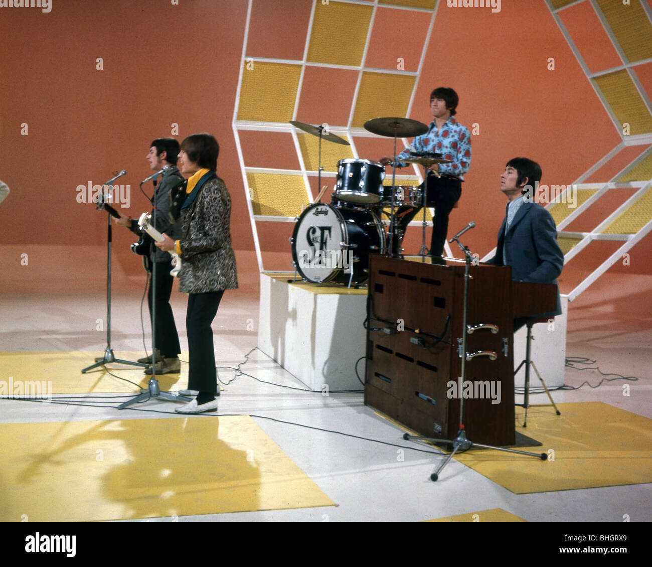 Small faces pop band group -Fotos und -Bildmaterial in hoher Auflösung ...