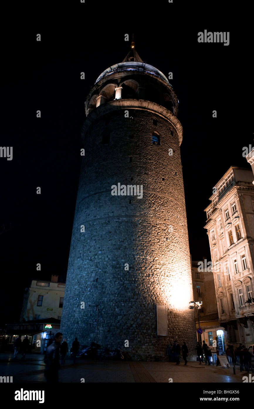 Galata-Turm bei Nacht. Istanbul, Türkei, Mediterranean Sea, Eurasien, Orient Stockfoto