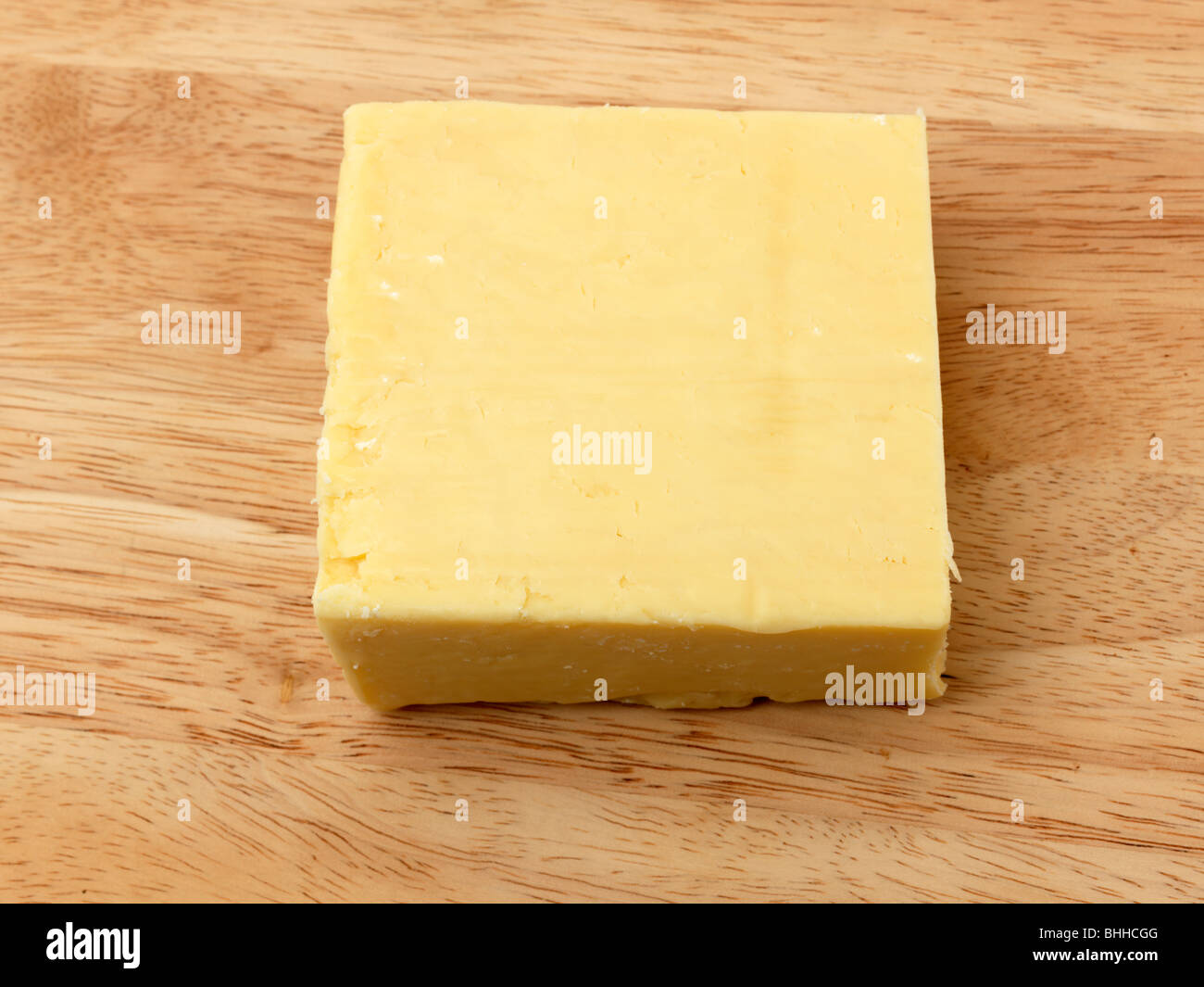Ein Block von Cheddar-Käse Stockfoto