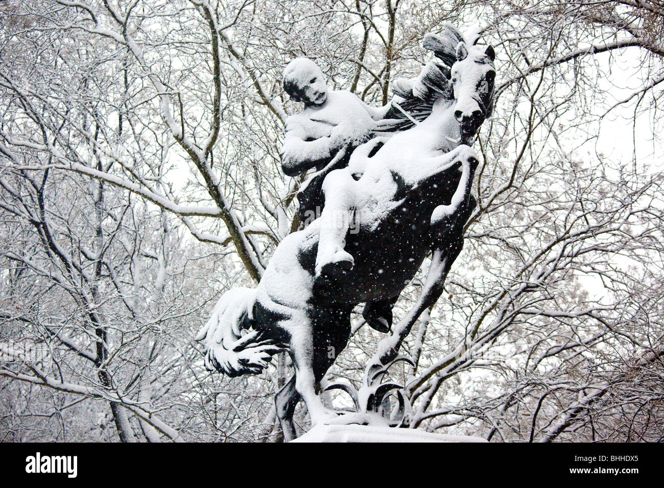 Statue von Jose Marti auf dem Pferderücken in Central Park in New York City Stockfoto