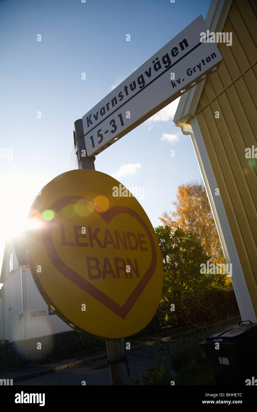 Schild gegen das Licht, Schweden. Stockfoto