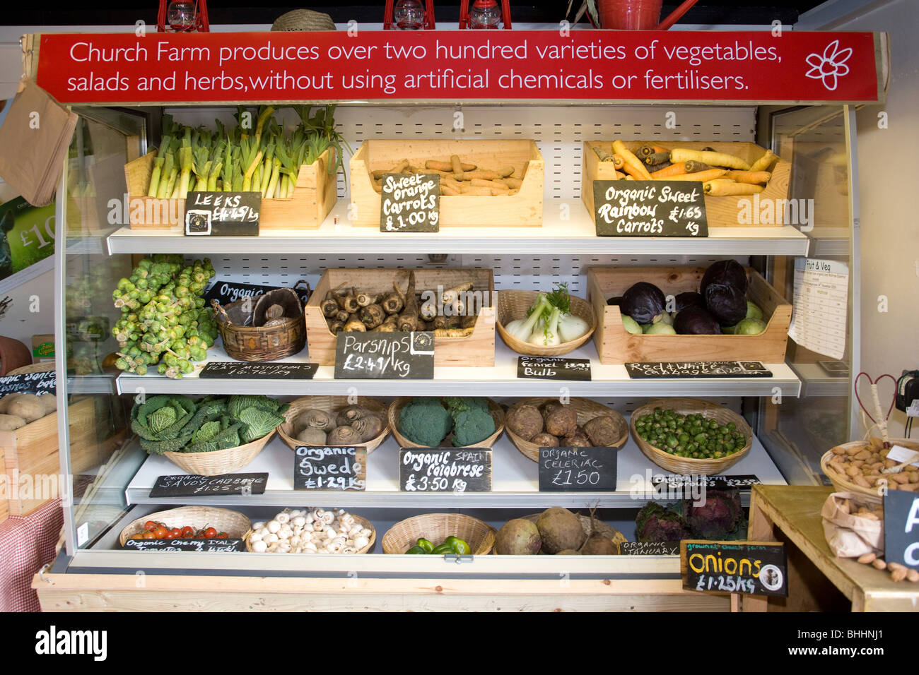 Bio-Gemüse In einem Hofladen Stockfoto