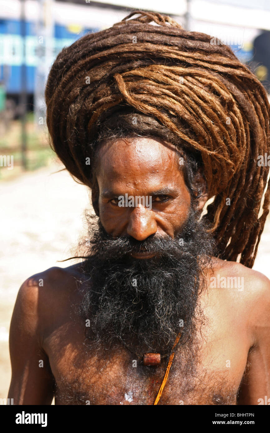 Porträt eines indischen Heiligen Mannes von Puri in Indien. Stockfoto