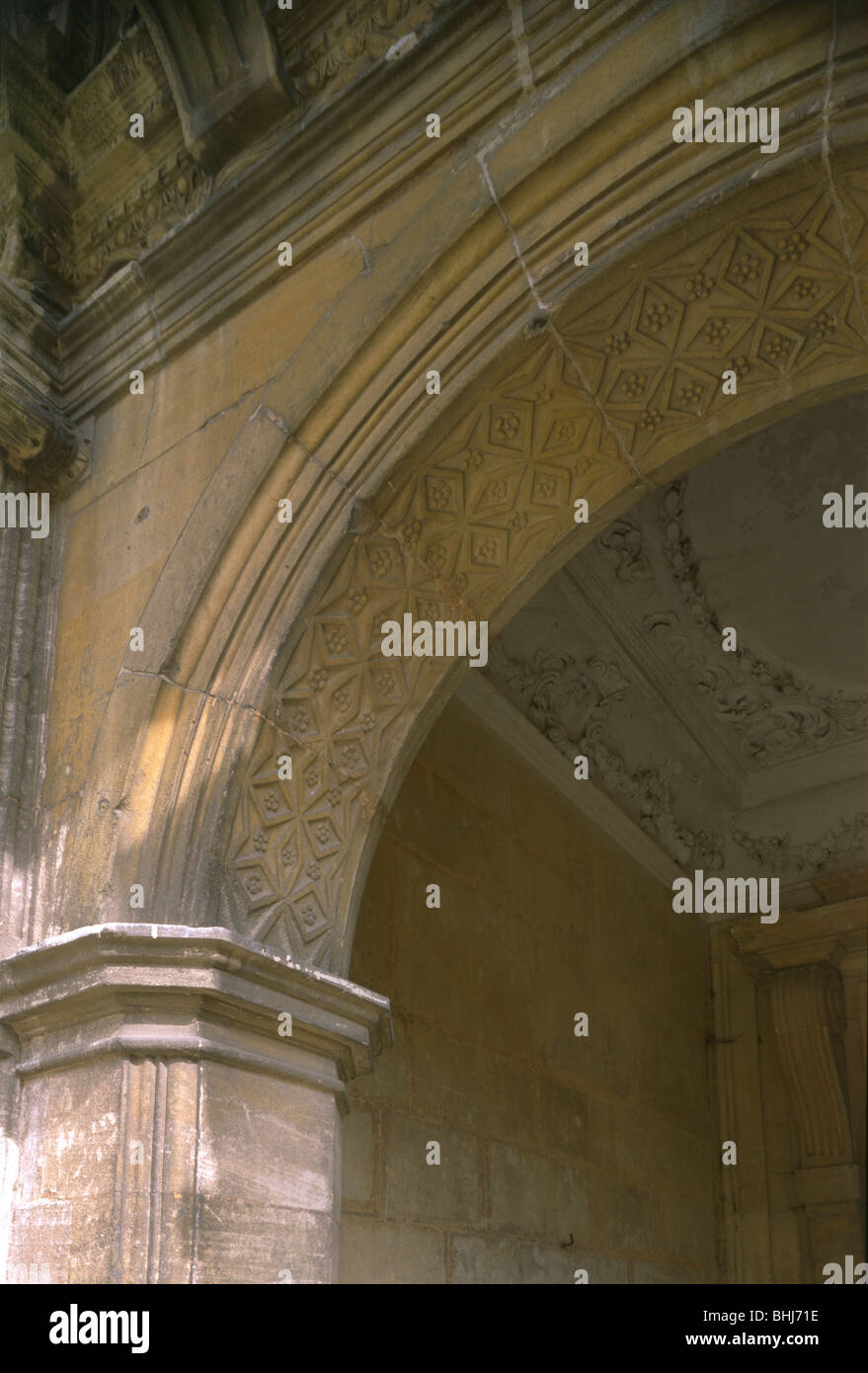 Detail des Portals in Kirby Hall, Northamptonshire, 1998. Künstler: N Corrie Stockfoto