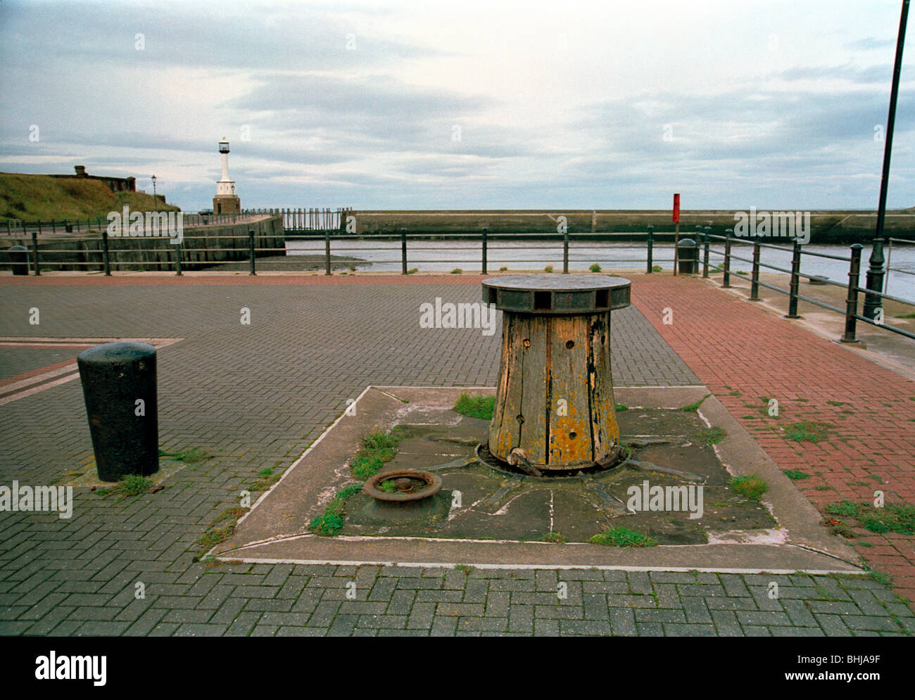 Eine Ankerwinde im Hafen, Maryport, Cumbria, 1999. Künstler: P Williams Stockfoto