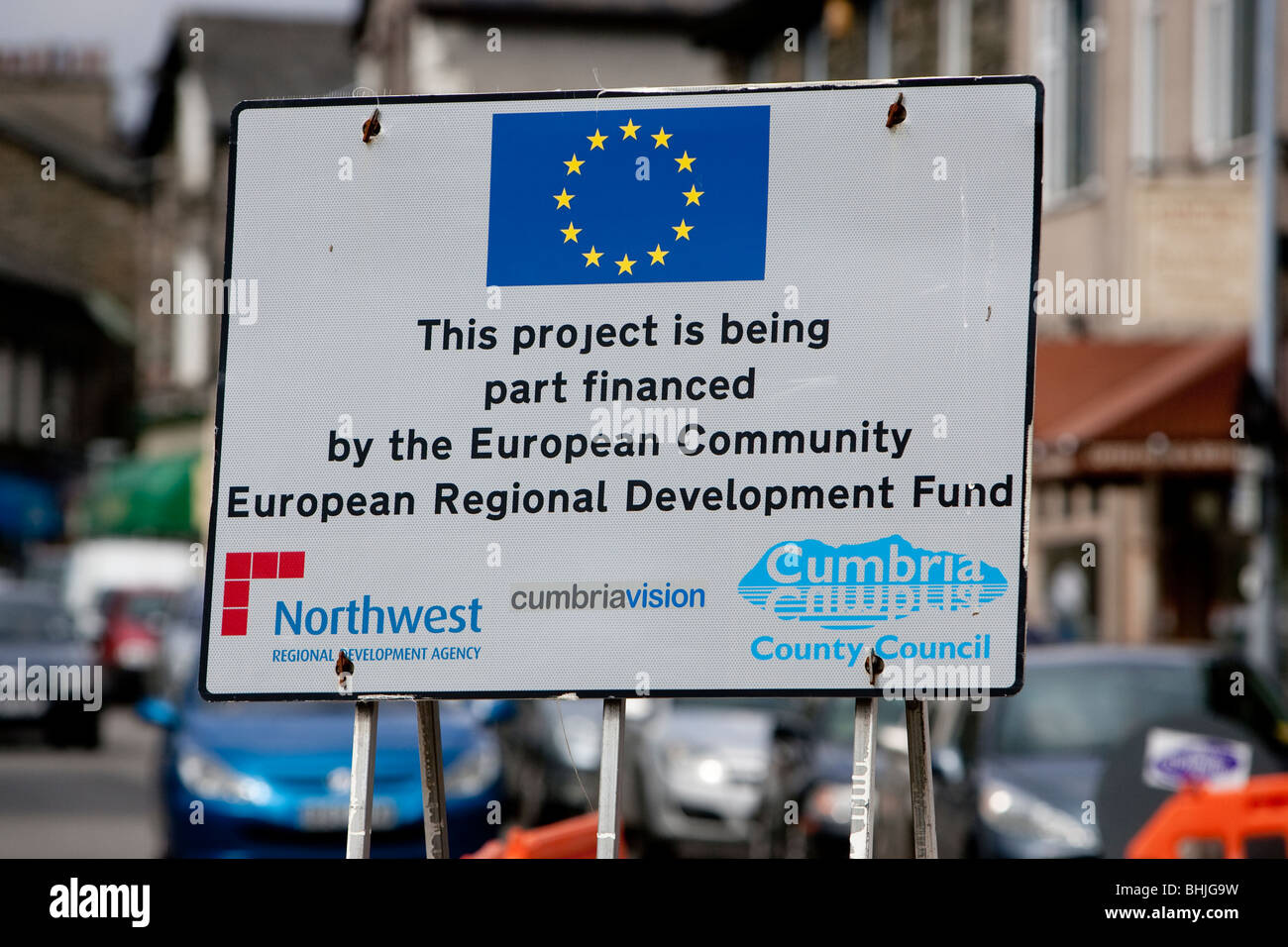 Dieses Projekt wird finanziert durch die Europäische Gemeinschaft europäischer regionaler Entwicklung Fonds & Cumbria County Council Teil Stockfoto