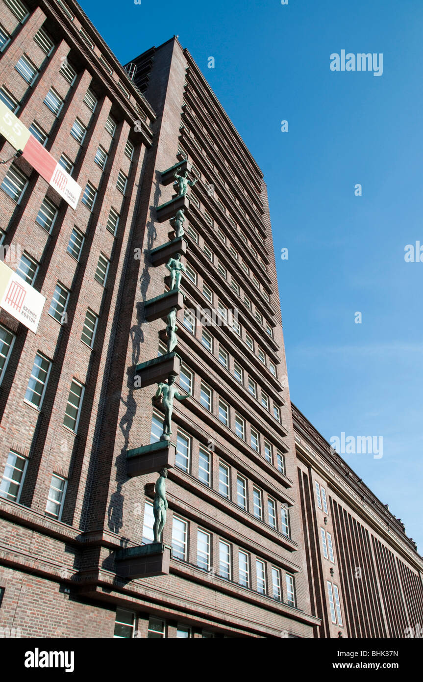 Skulpturengruppe bin Brahms Kontor, JohannesBrahmsPlatz, Hamburg