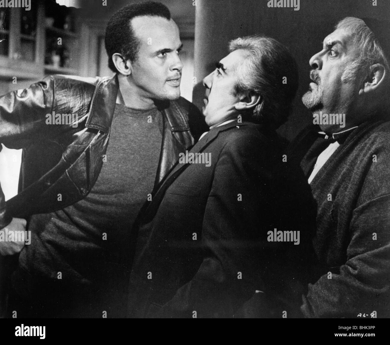 Harry Belafonte (1927), amerikanischer Schauspieler und Sänger in einer Szene aus "Die Angel Levine', 1970. Artist: Unbekannt Stockfoto