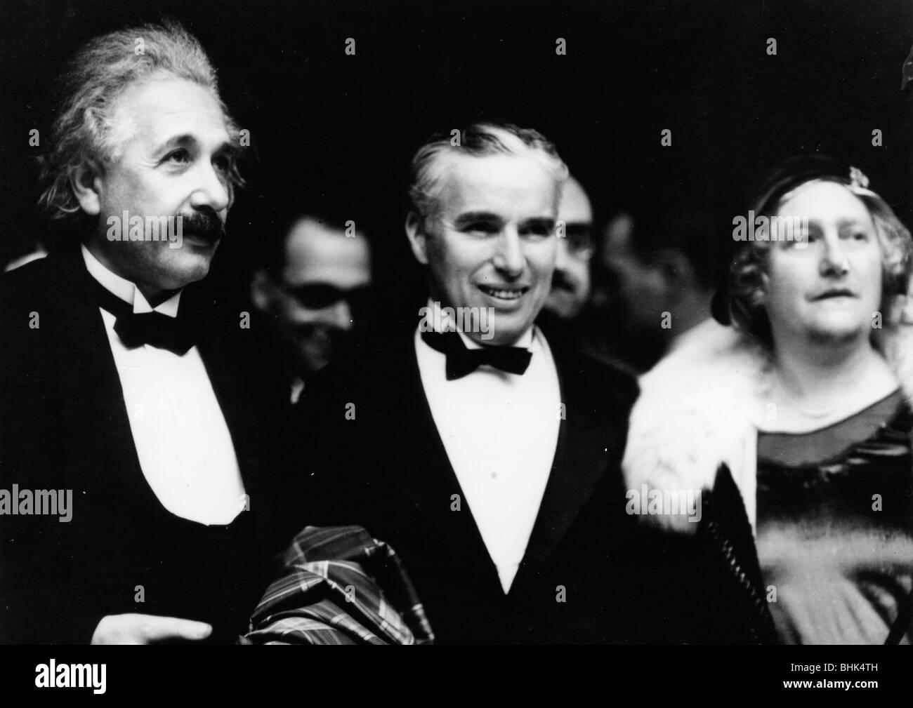 Albert Einstein 1879 1955 Mit Seiner Frau Und Charlie Chaplin 1889 1977 1931 Artist Unbekannt Stockfotografie Alamy