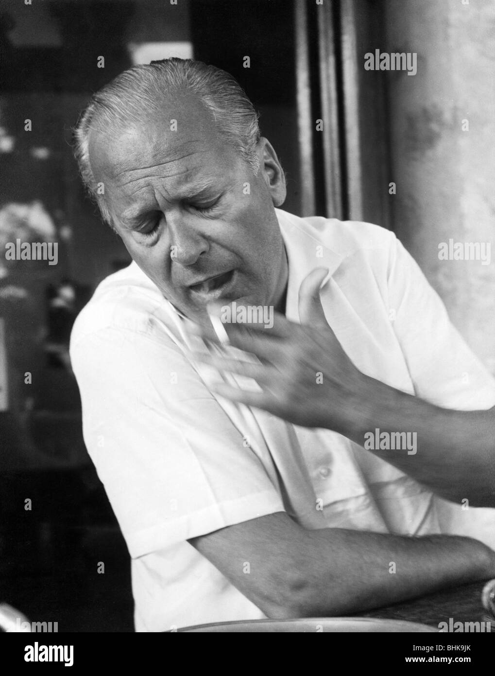 Juergens, Curd, 13.12.15 - 18.6.1982, deutscher Schauspieler, Porträt, Rauchen, Stockfoto