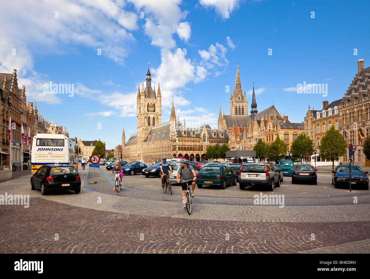 Ypern Stadtzentrum, Flandern, Belgien, Europa Stockfoto