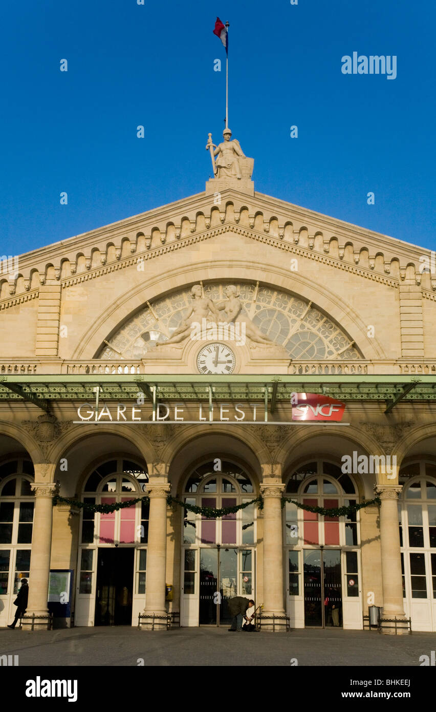 Gare de lest bahnhof in paris -Fotos und -Bildmaterial in hoher