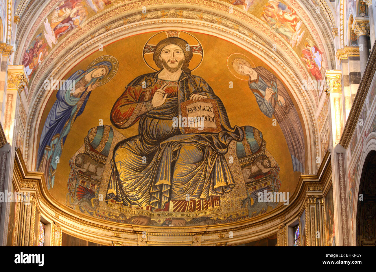 Apsis mit Fresko im Dom Santa Maria Assunta, Pisa, Italien Stockfoto
