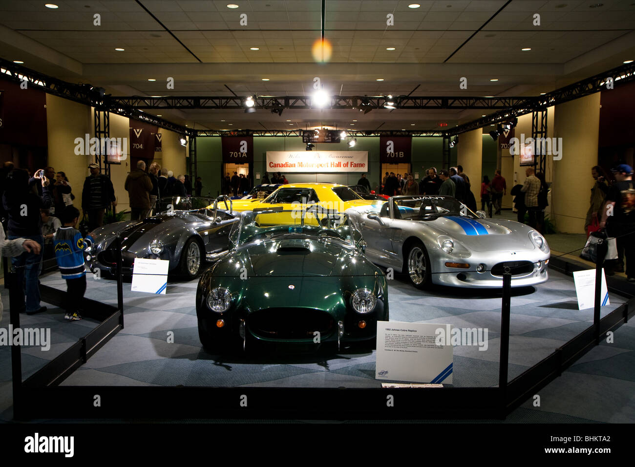 Eine Sammlung von Oldtimern auf dem Display bei 2010 Canadian International AutoShow (CIAS) in Toronto, Ontario, Kanada. Stockfoto