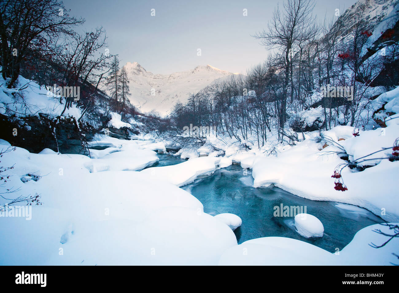 Landschaft der Alpen in der Morgendämmerung, Bonneval Sur Arc, Savoie, Frankreich Stockfoto