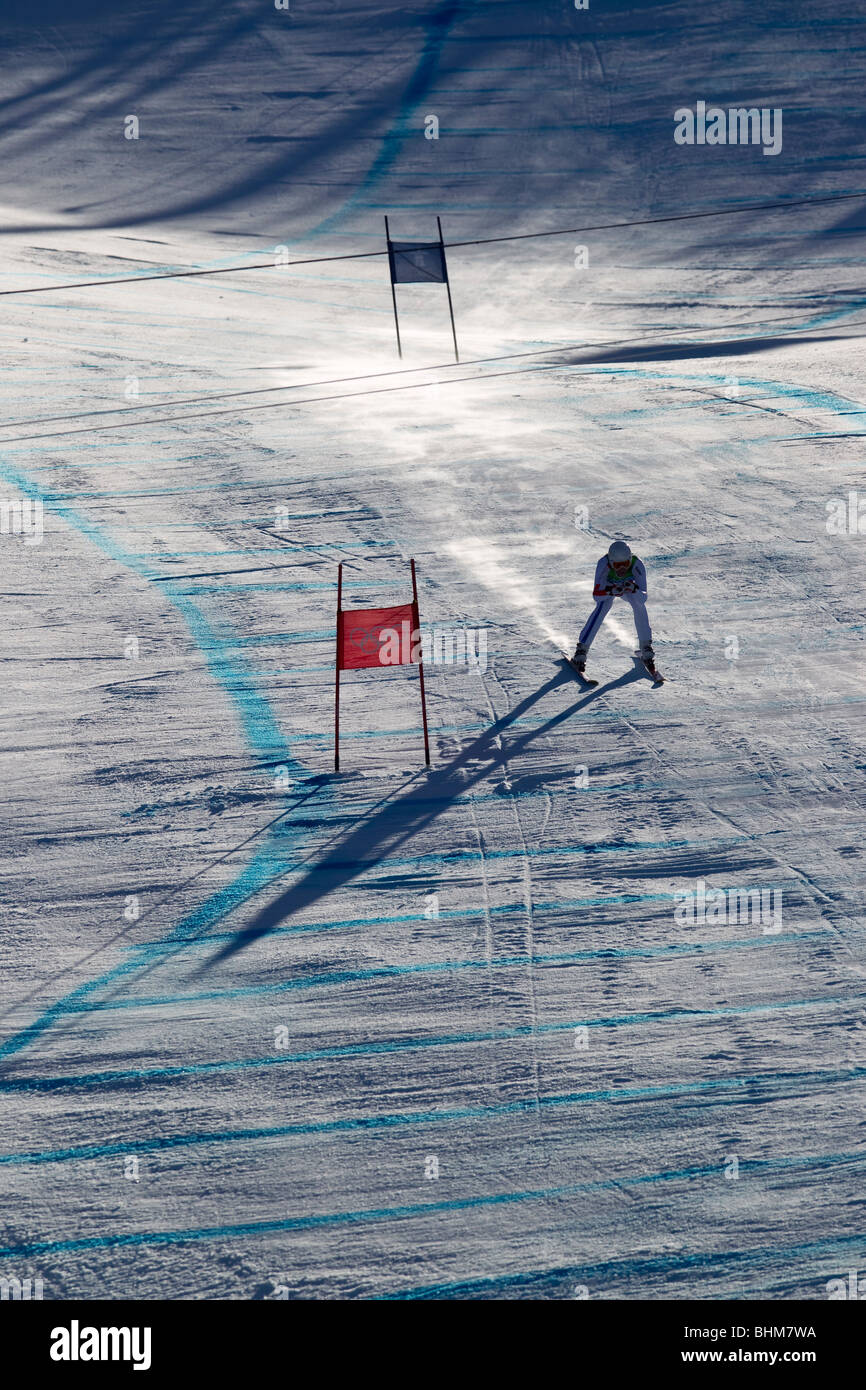 Ingrid Jacquemod (FRA) im Wettbewerb bei den Olympischen Winterspielen 2010 in die Frauen alpinen Skifahren Super G Stockfoto