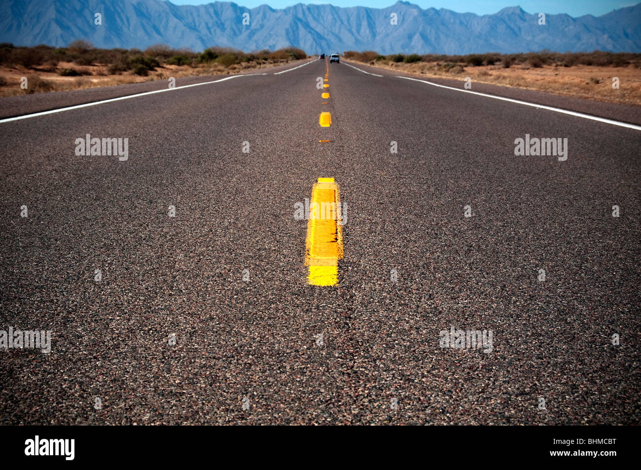 Auf dem Weg in Richtung Estrella Berge südlich von Phoenix. Stockfoto