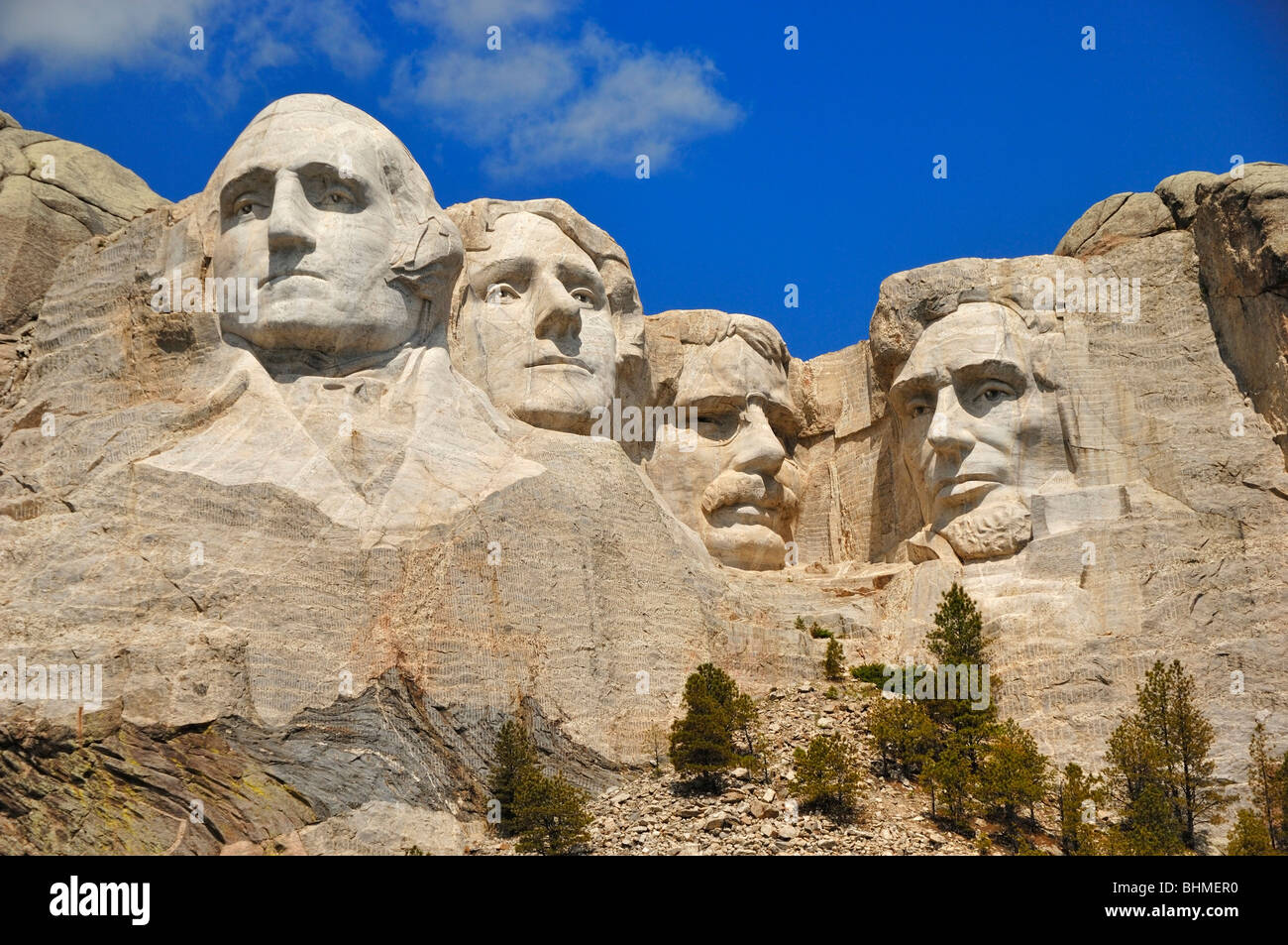 Die vier amerikanischen Präsidenten geschnitzt in Fels am Mount Rushmore National Monument, South Dakota, USA Stockfoto