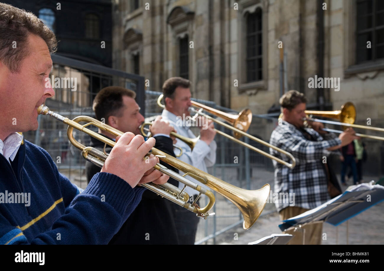 Quartett instrument Fotos und Bildmaterial in hoher Auflösung Alamy