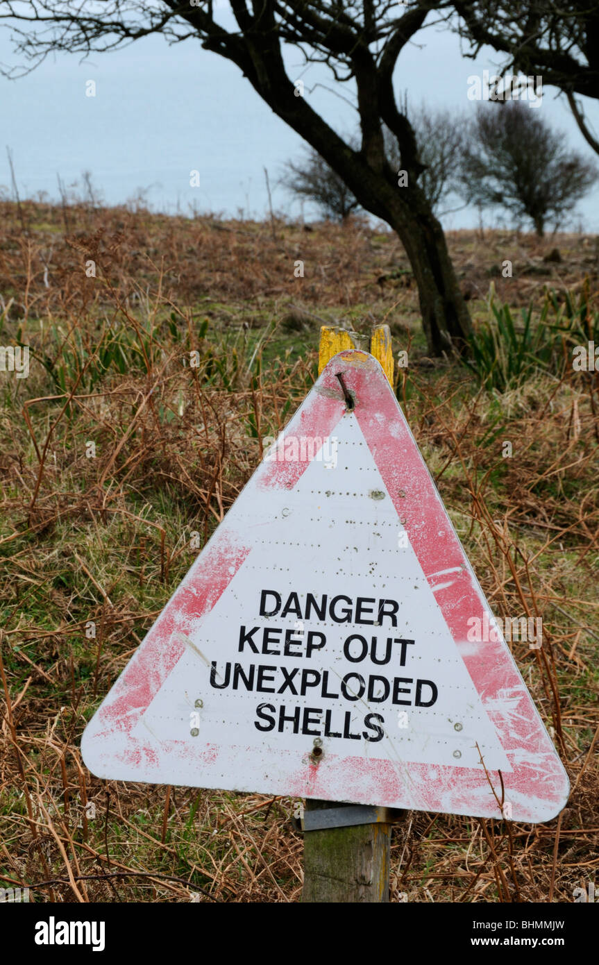 Warnschild am Schießplatz Lulworth Dorset England UK Stockfoto