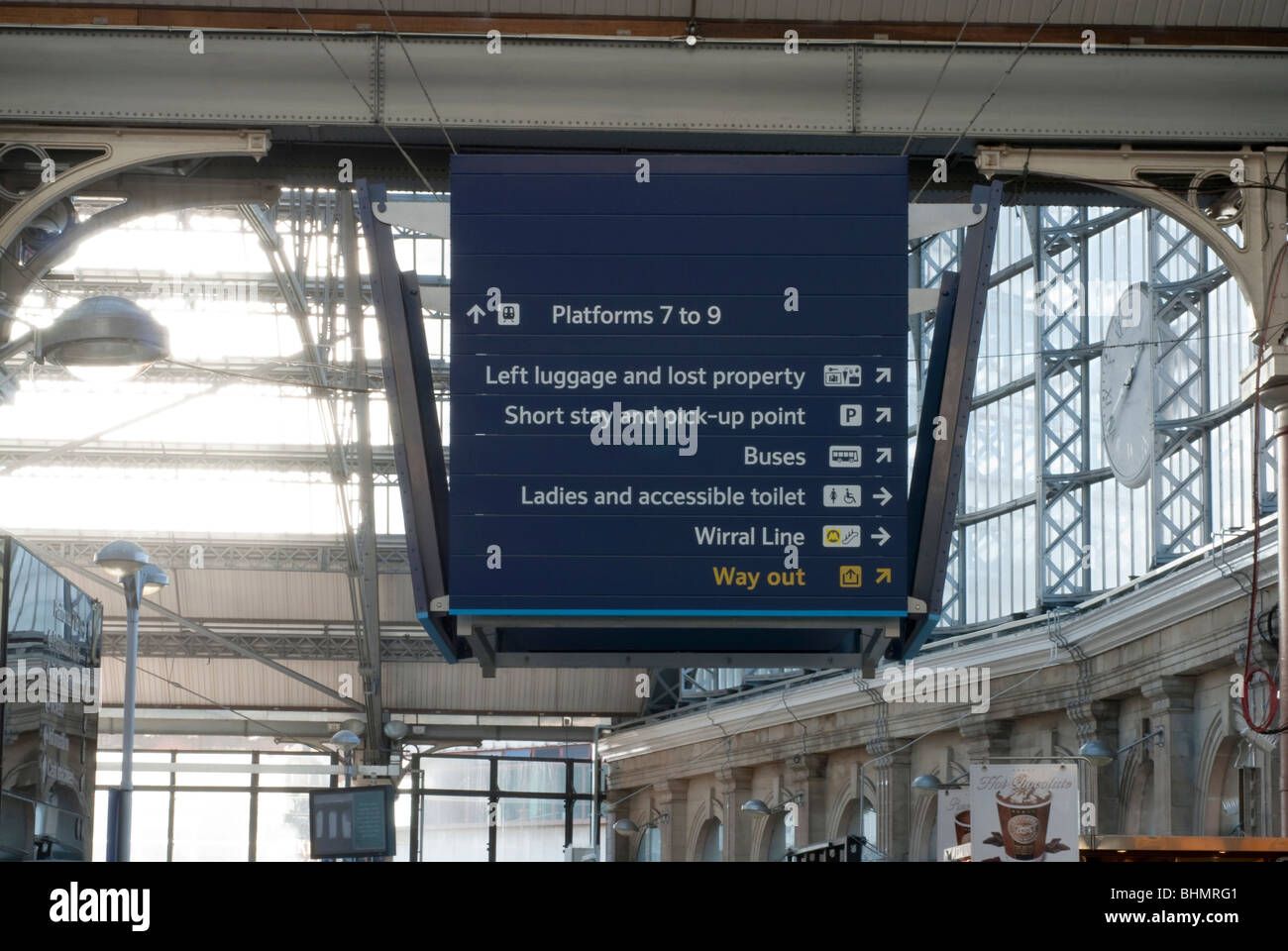 Liverpool Lime Street Railway Station Zeichen Stockfoto