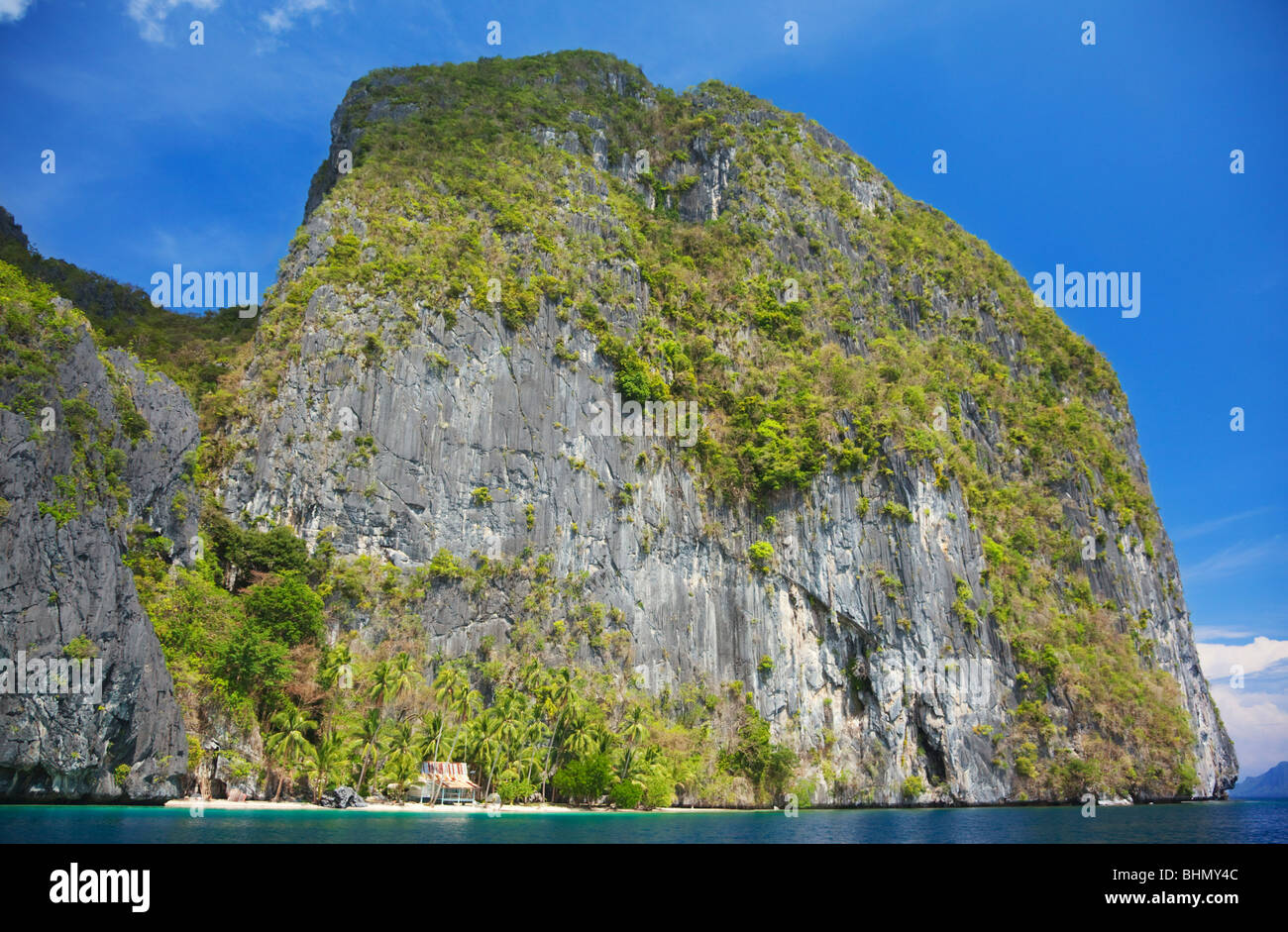 Hütte auf Pinagbuyutan Insel; Bacuit Bay; Palawan; Philippinen Stockfoto