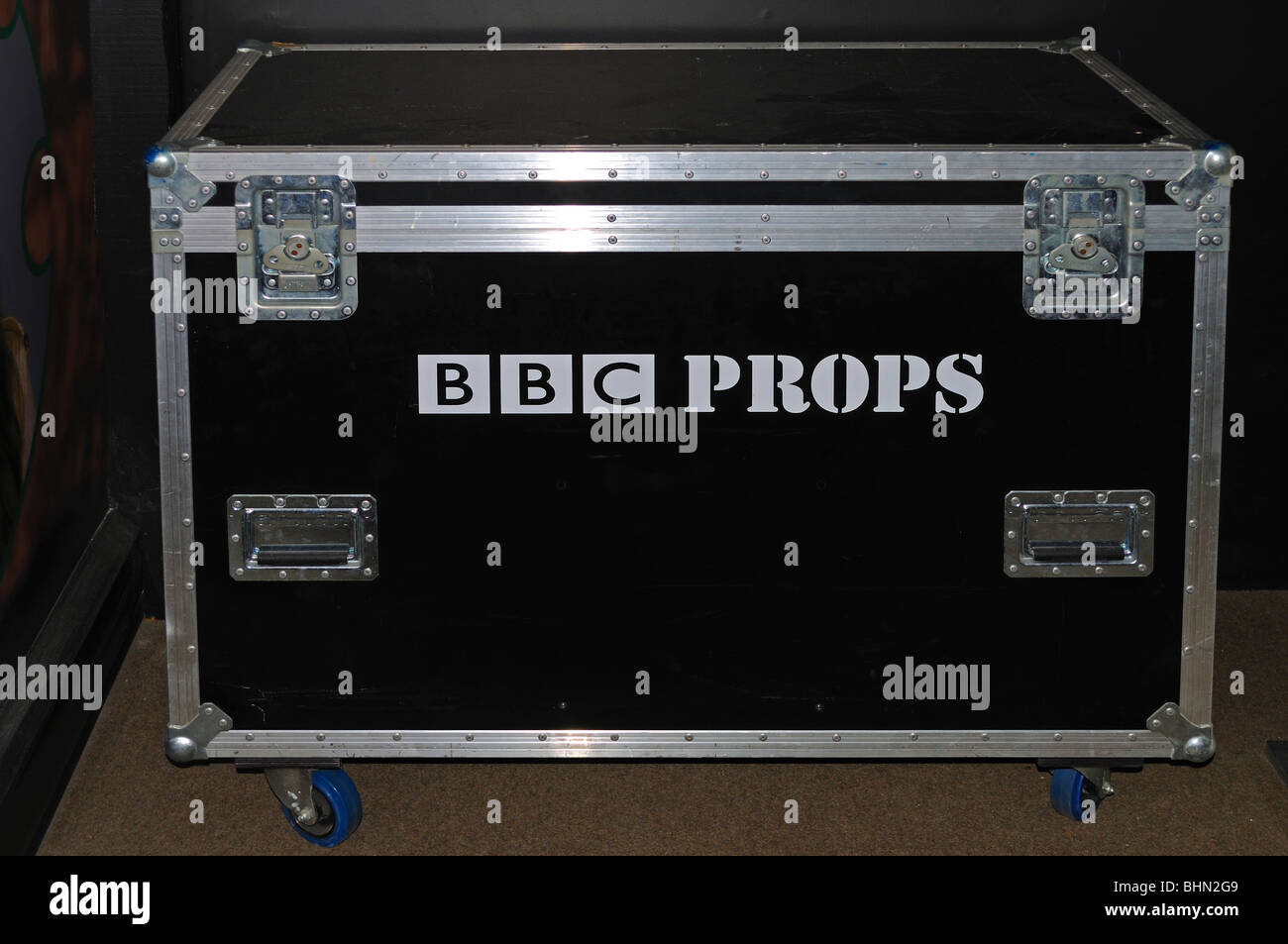 eine BBC-Requisiten-box Stockfoto